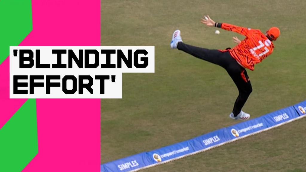 How two 'sensational' fielding moments win the match for Sunrisers