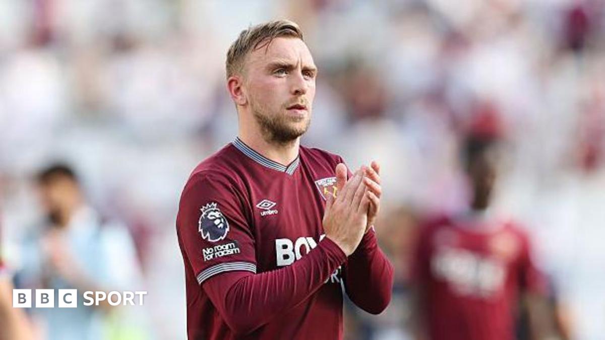 West Ham captain Bowen to stay at club