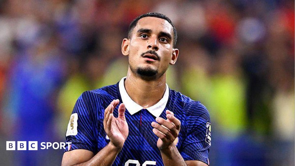 Chelsea agree deal to sign Palace defender Lacroix