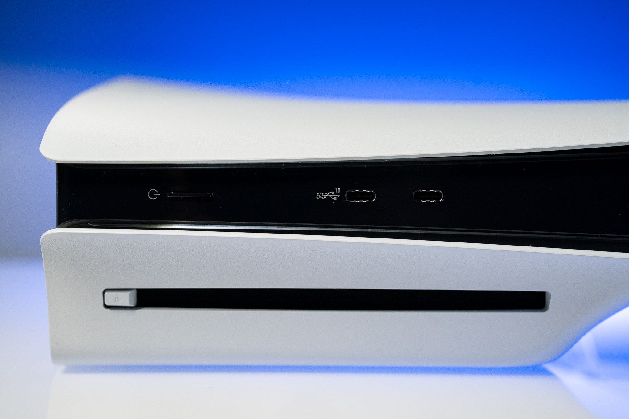 Sony pushes forward with ditching discs, despite backlash