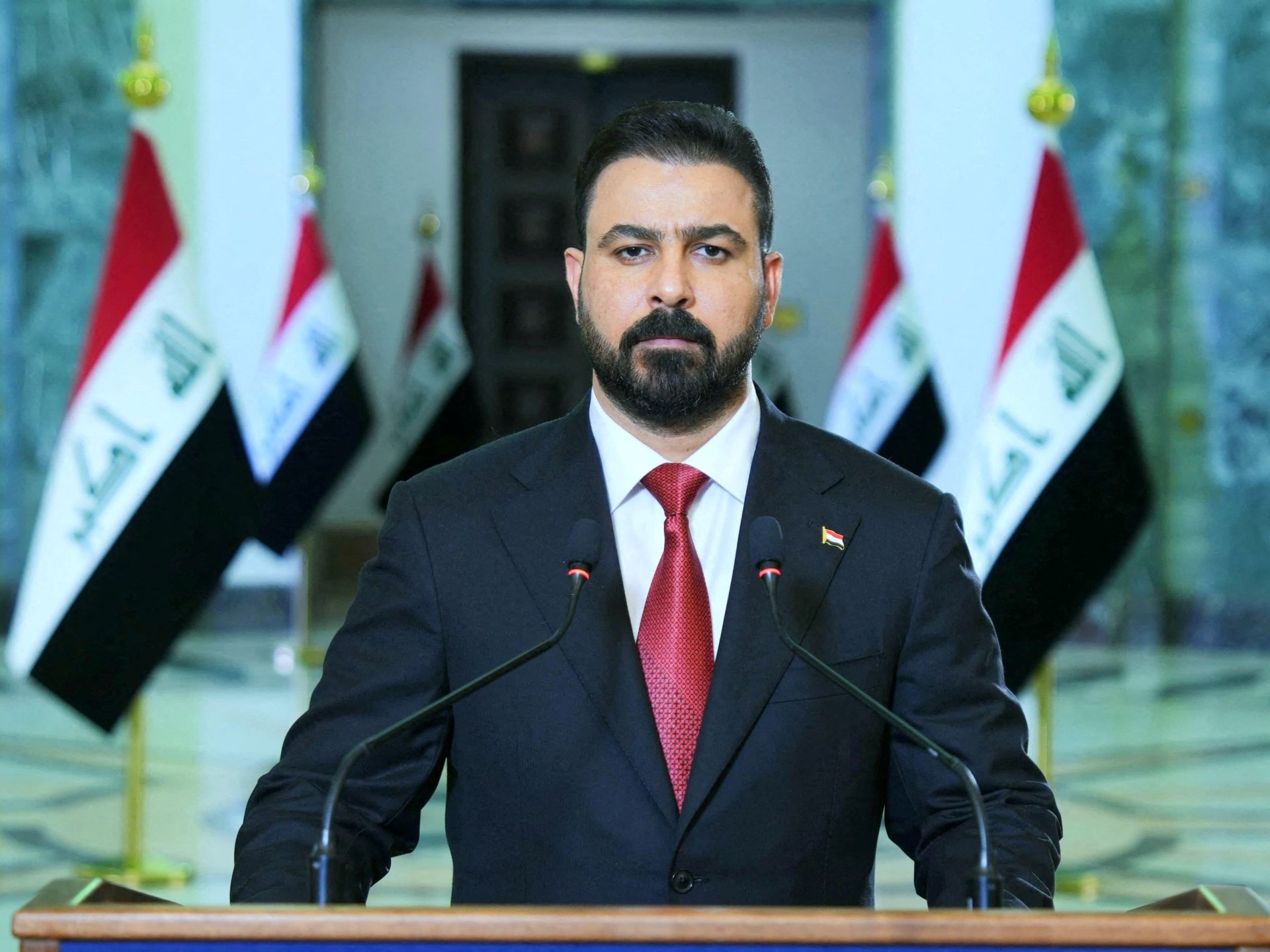 Iraq security forces arrest several officials in anticorruption crackdown