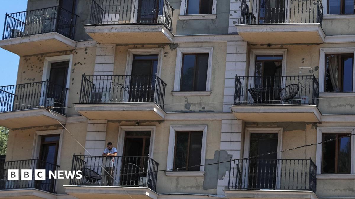 Three killed as Russian bombing of Odesa continues