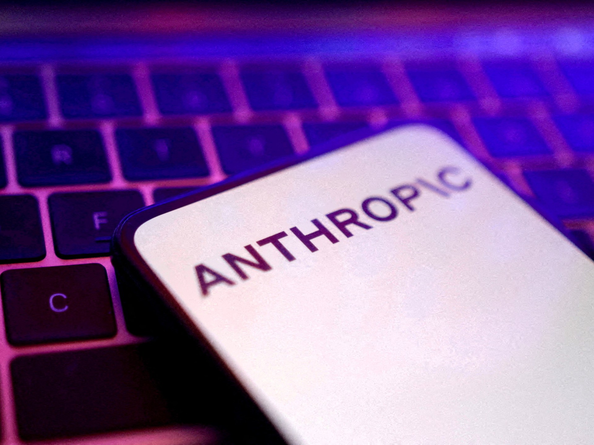 US lifts restrictions on powerful AI models Fable, Mythos, Anthropic says