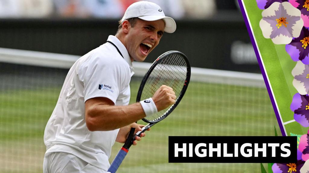 Fery stuns Dimitrov in five-set battle to reach quarter-finals