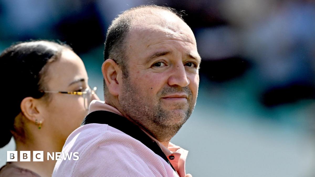 Bondi Beach shooting hero pleads not guilty to alleged assault on his father