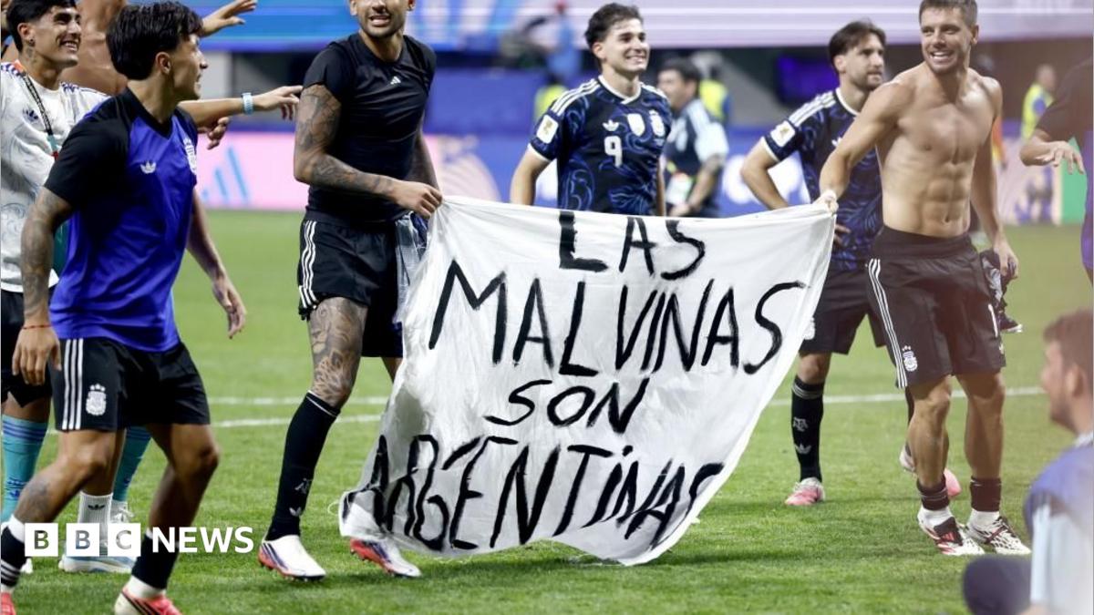 UK says Falkland Islands 'definitely ours' after Argentina banner