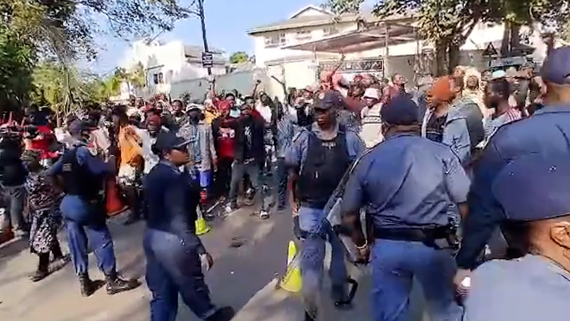 Police clash with Malawian protesters demanding deportation in South Africa