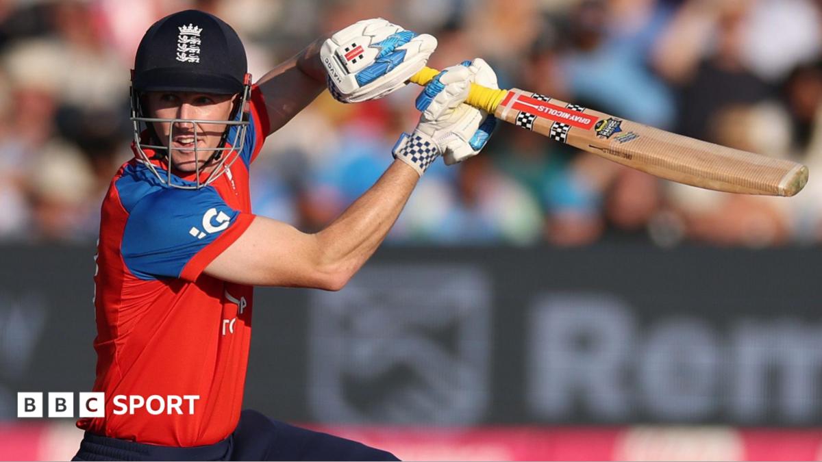 England seal first T20 series victory over India