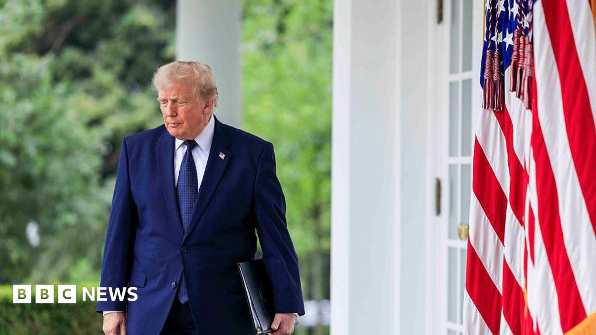 US judge voids Donald Trump's $1.8bn settlement with IRS that gave him immunity from tax audits 