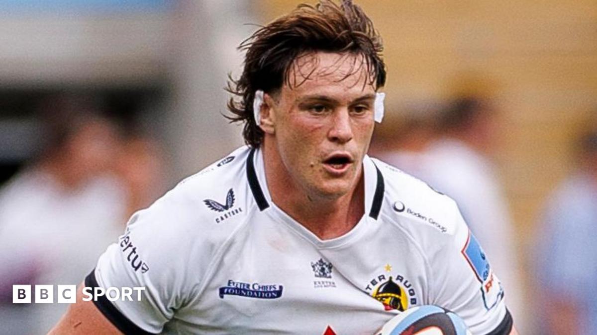 Hooper extends Exeter contract before Australia return