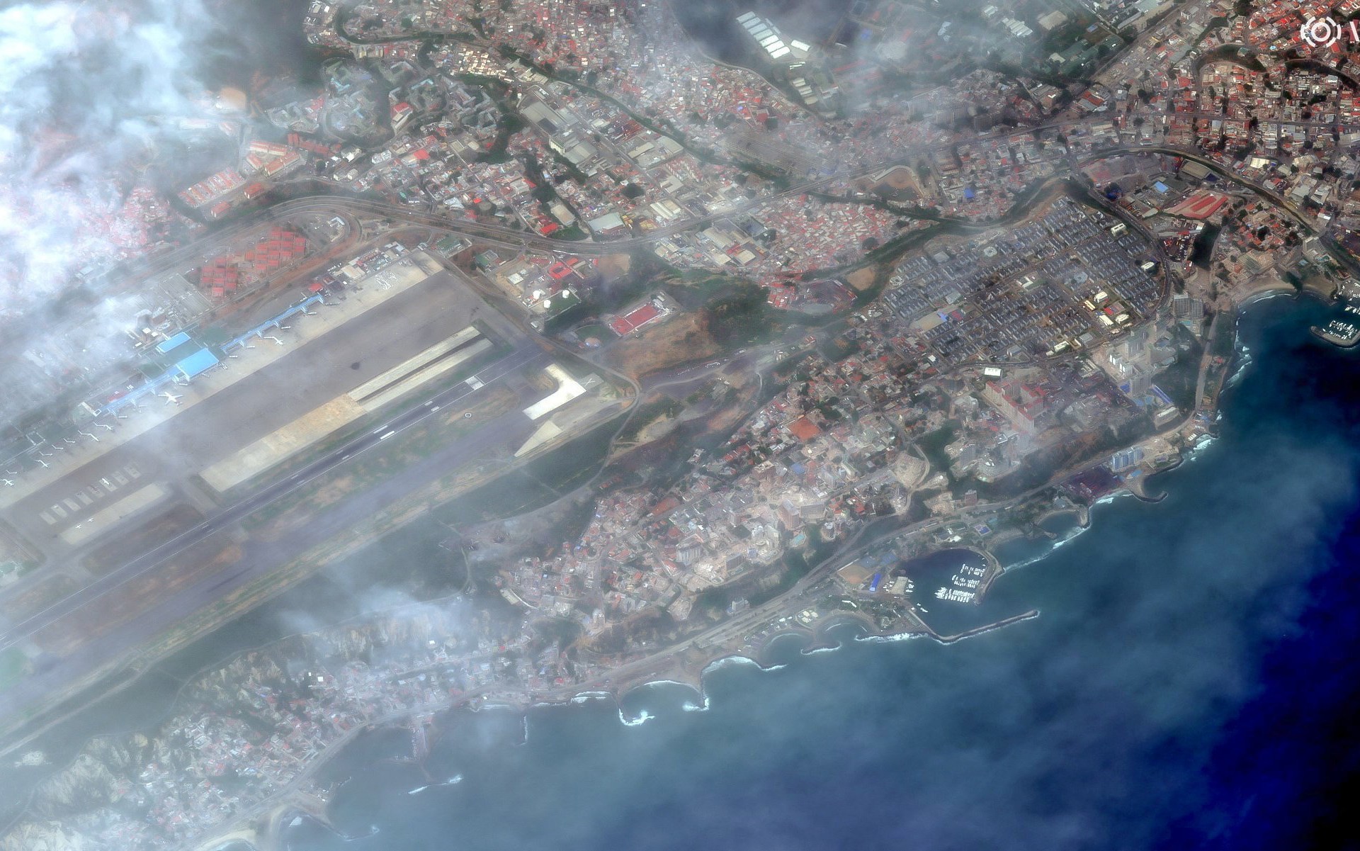 Satellite images show Venezuela’s La Guaira before and after twin quakes