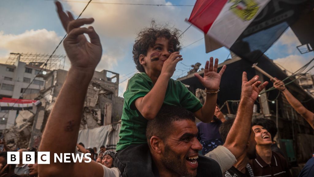 Watch: Gaza football fans watch World Cup from rubble