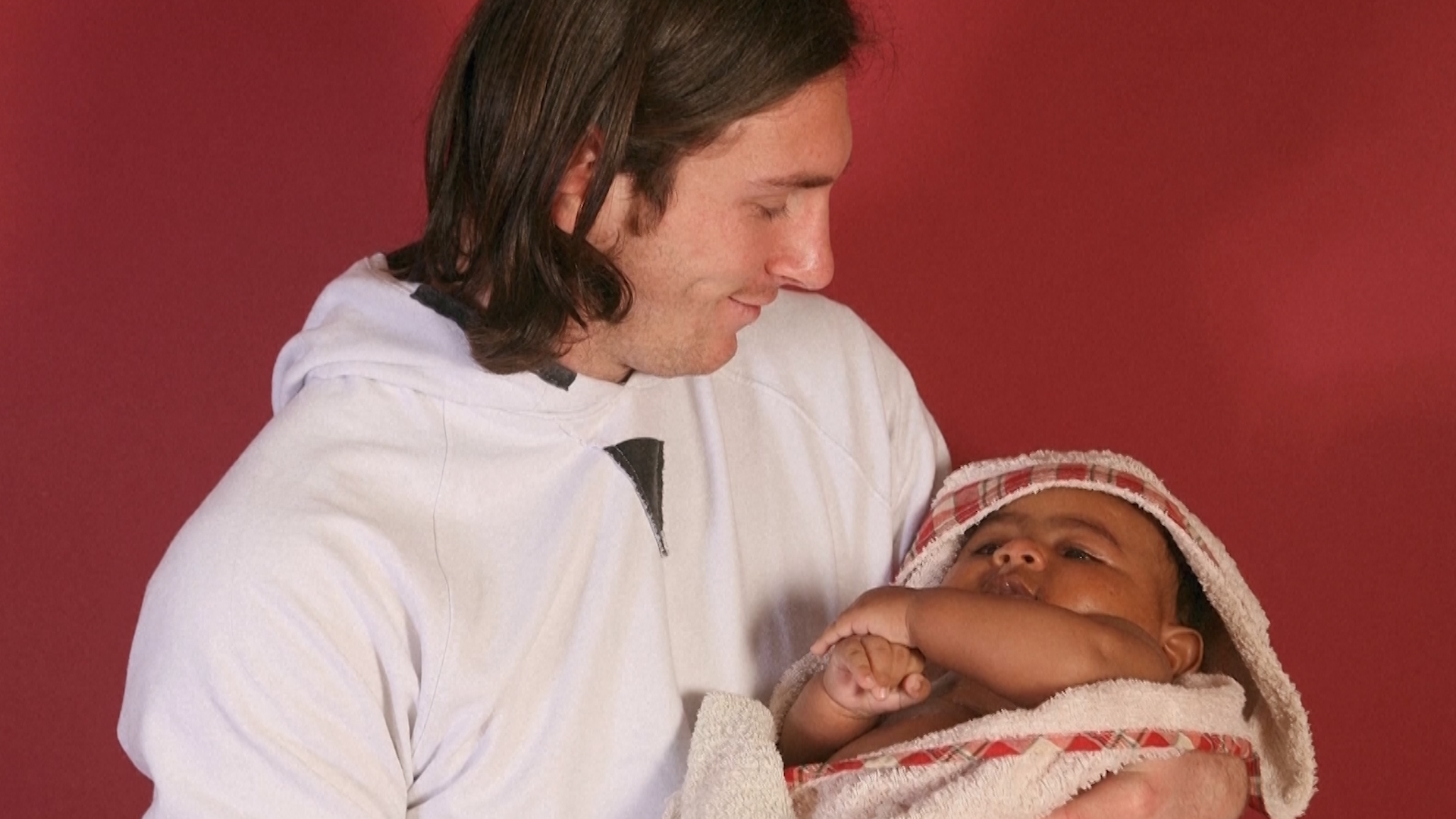 The story behind football stars Messi and Yamal’s viral photo
