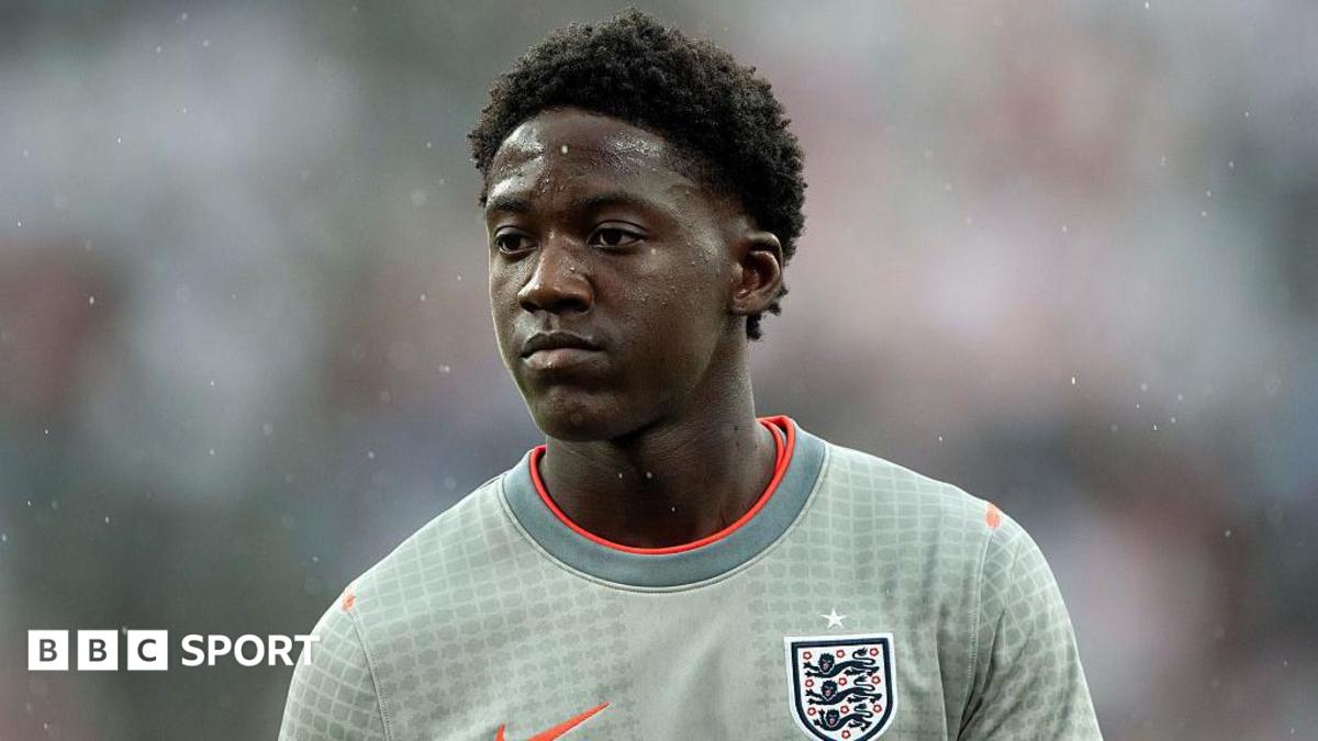 Pick Mainoo over Anderson against DR Congo - Rooney