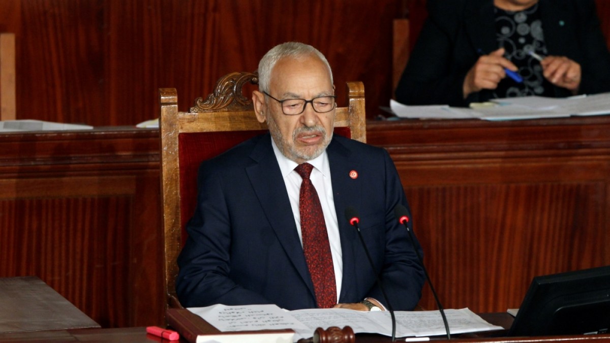 Jailed opposition leader Ghannouchi faints in Tunisian prison due to heat