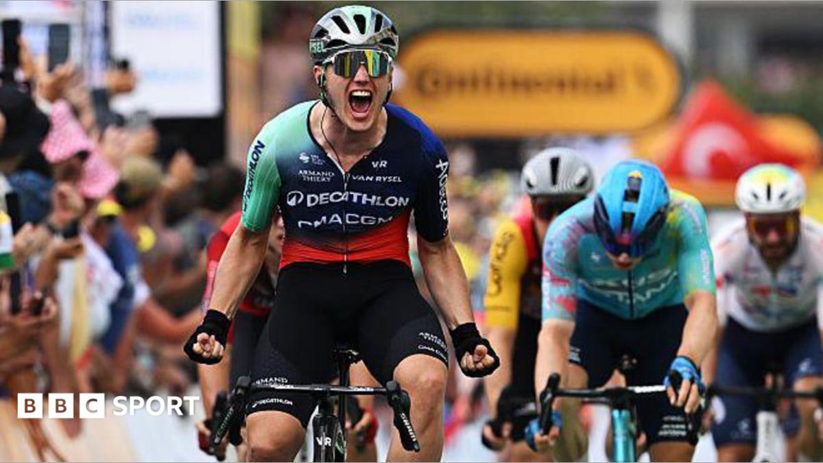 Kooij wins chaotic sprint finish on Tour stage five