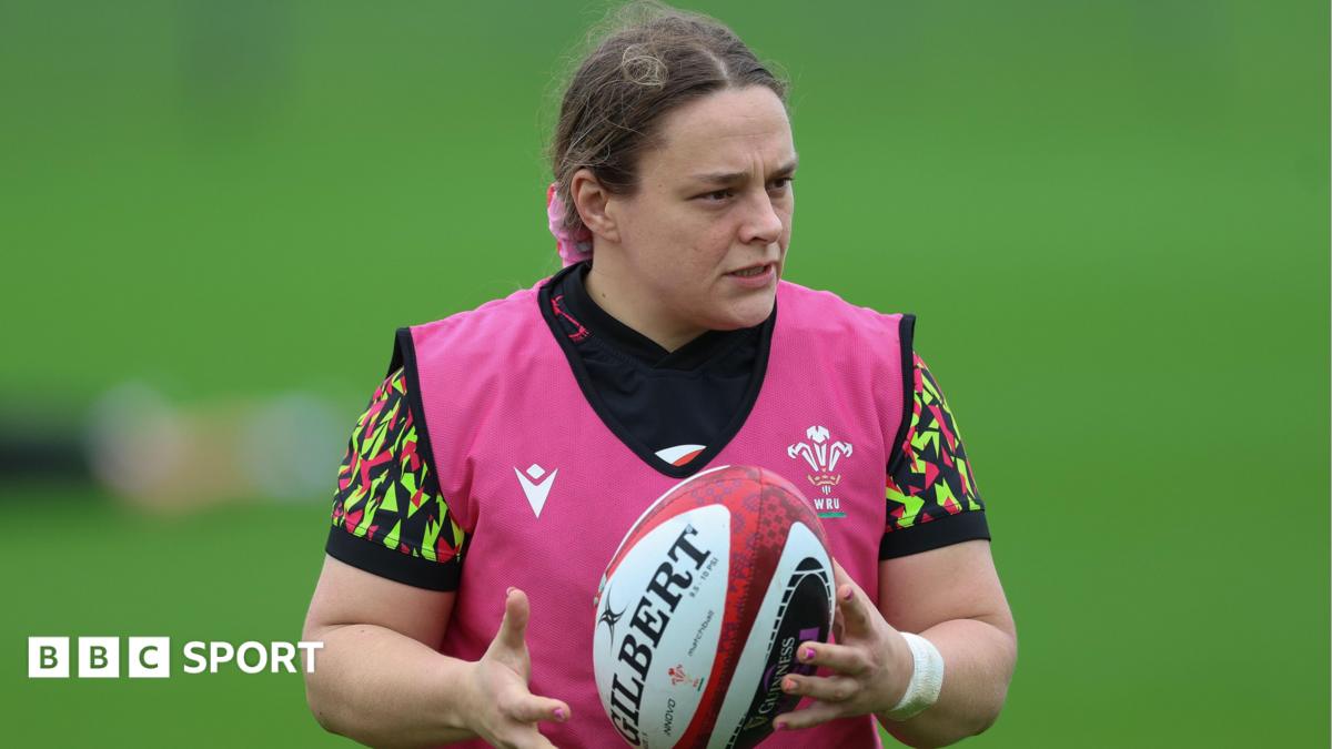 Firefighting prop Scoble to play last Wales game