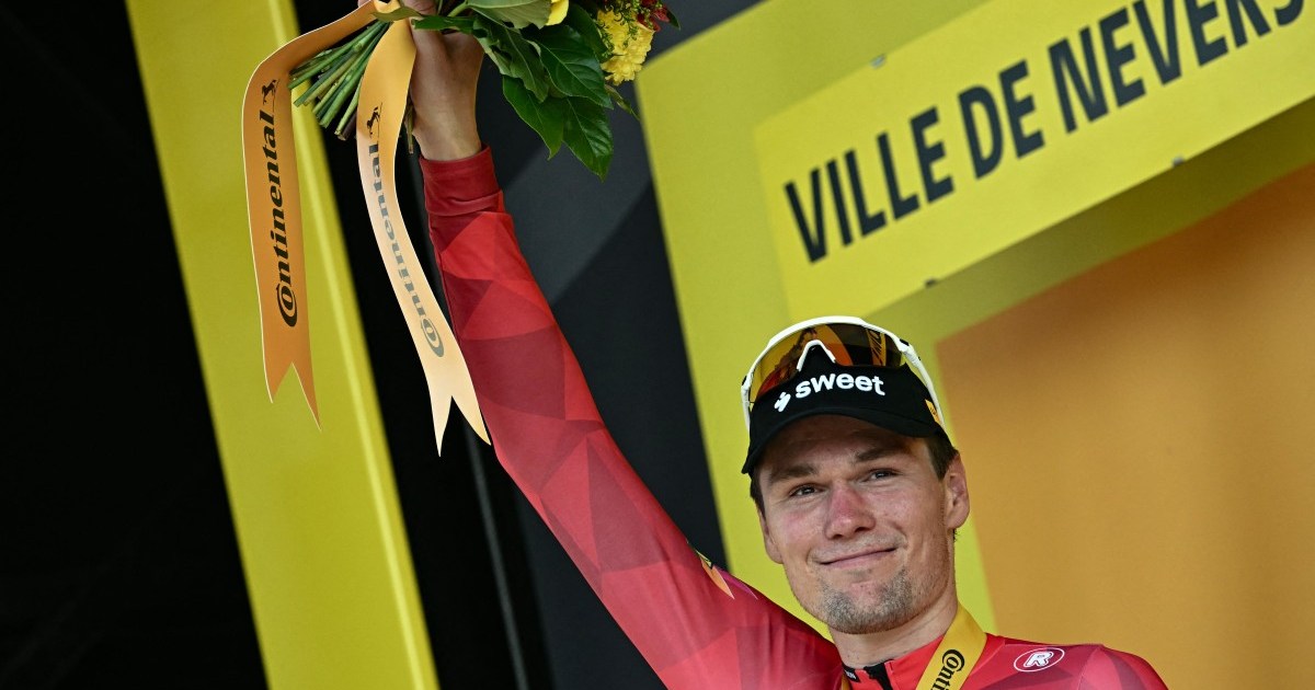Norway’s Waerenskjold wins fastest Tour de France stage in history