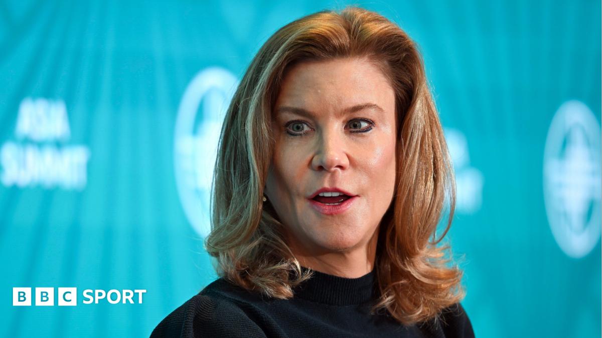 Staveley in talks to buy 25% stake in West Ham