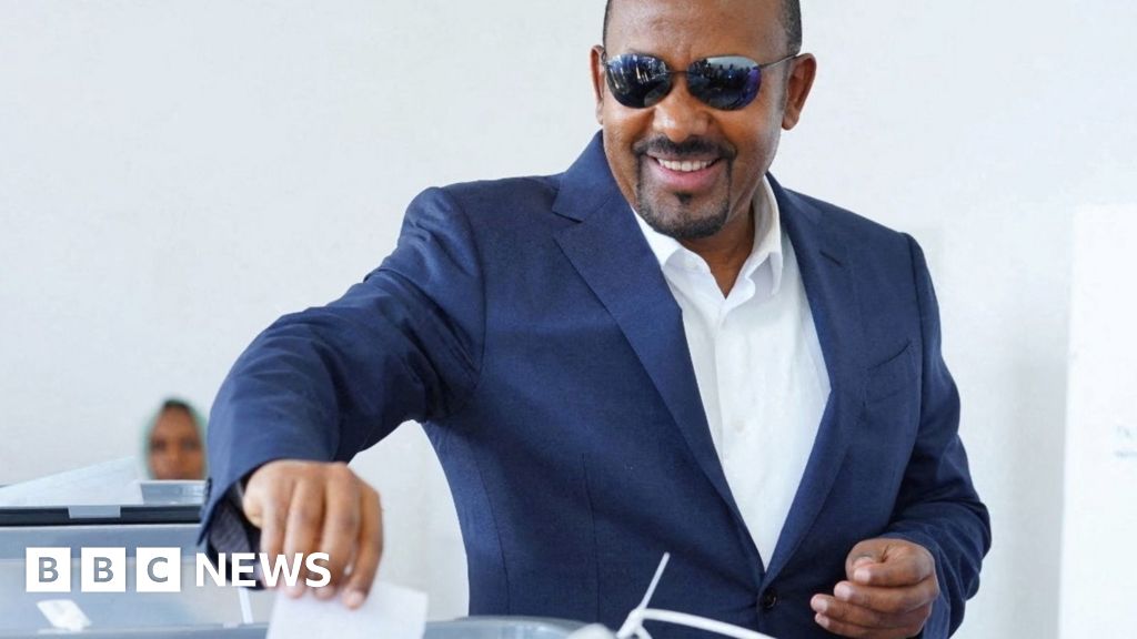 Nobel Peace Prize winner triumphs at Ethiopian polls but fears grow of new conflict