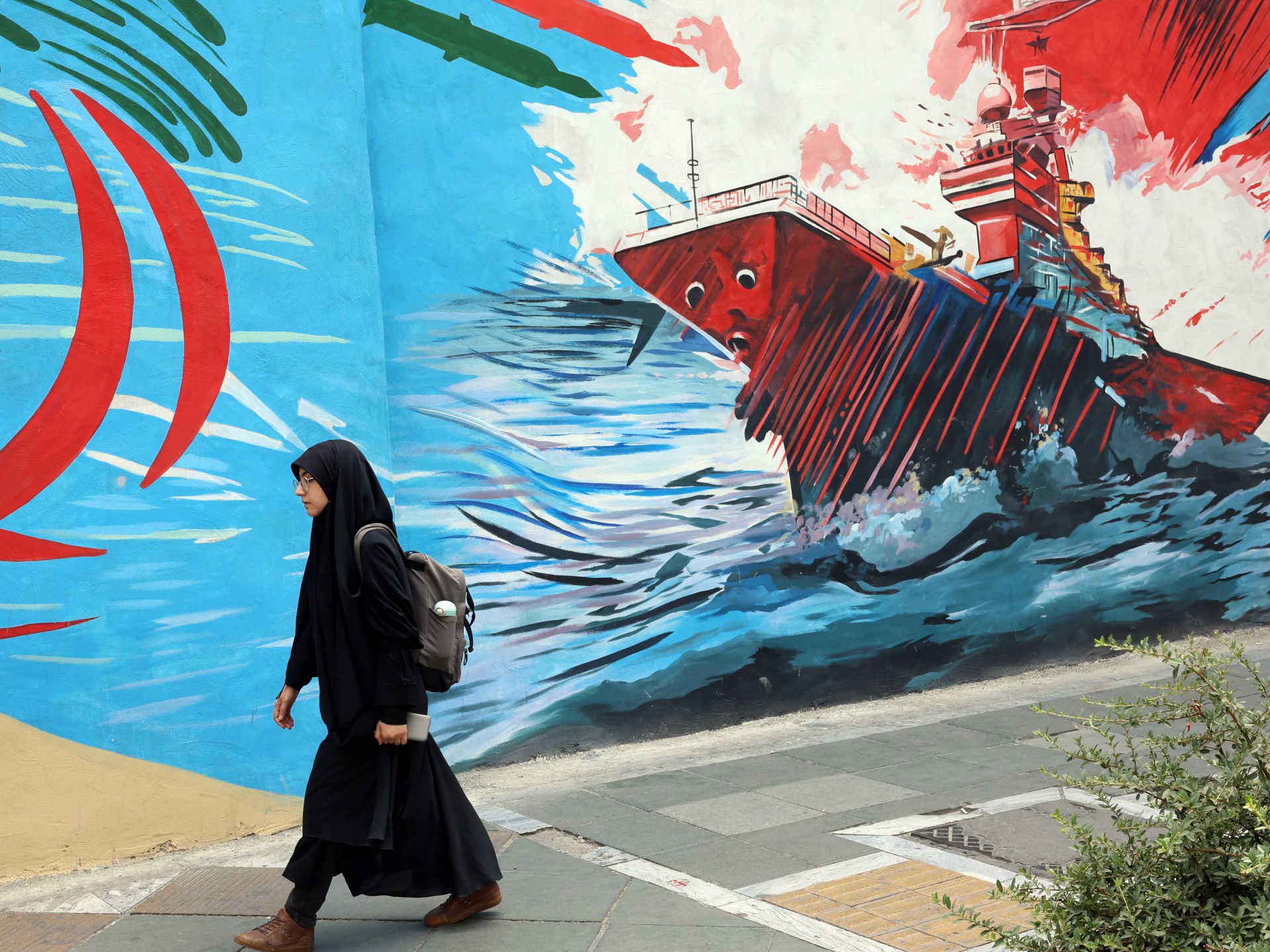 Iran says diplomatic efforts ongoing via mediators amid fighting with US