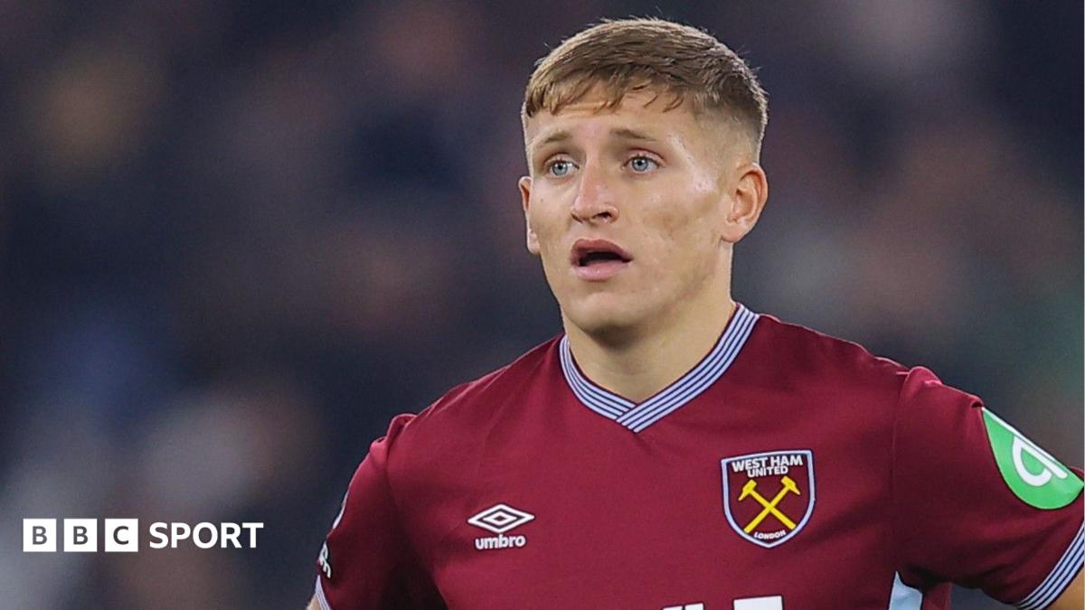 NI striker Marshall makes Luton switch from West Ham