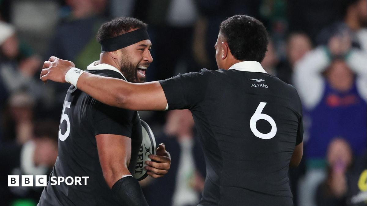 All Blacks punish Ireland in dominant Eden Park win
