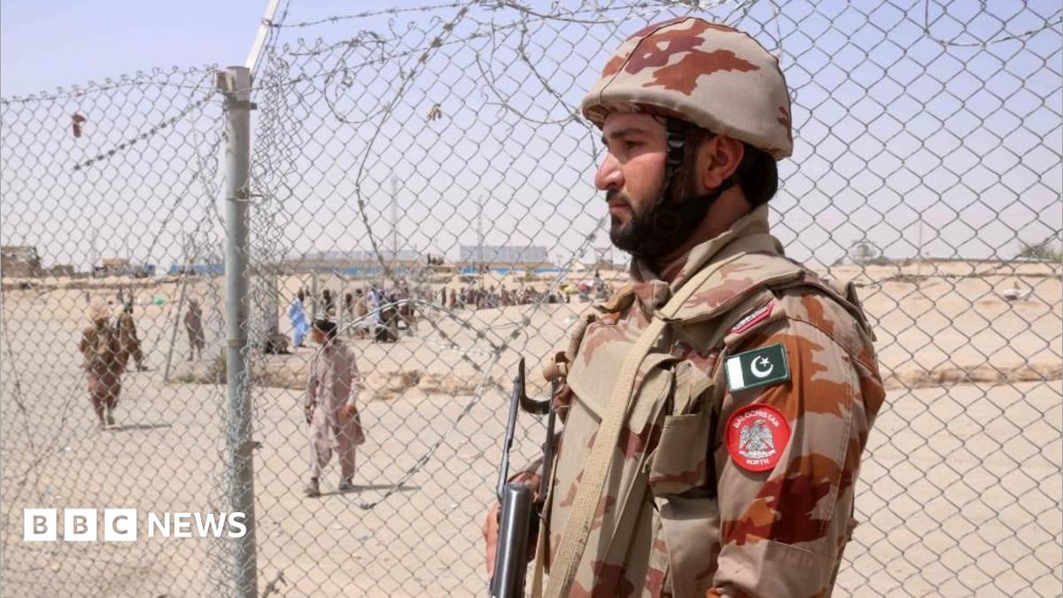 Afghan Taliban launch strikes on border with Pakistan as tensions escalate