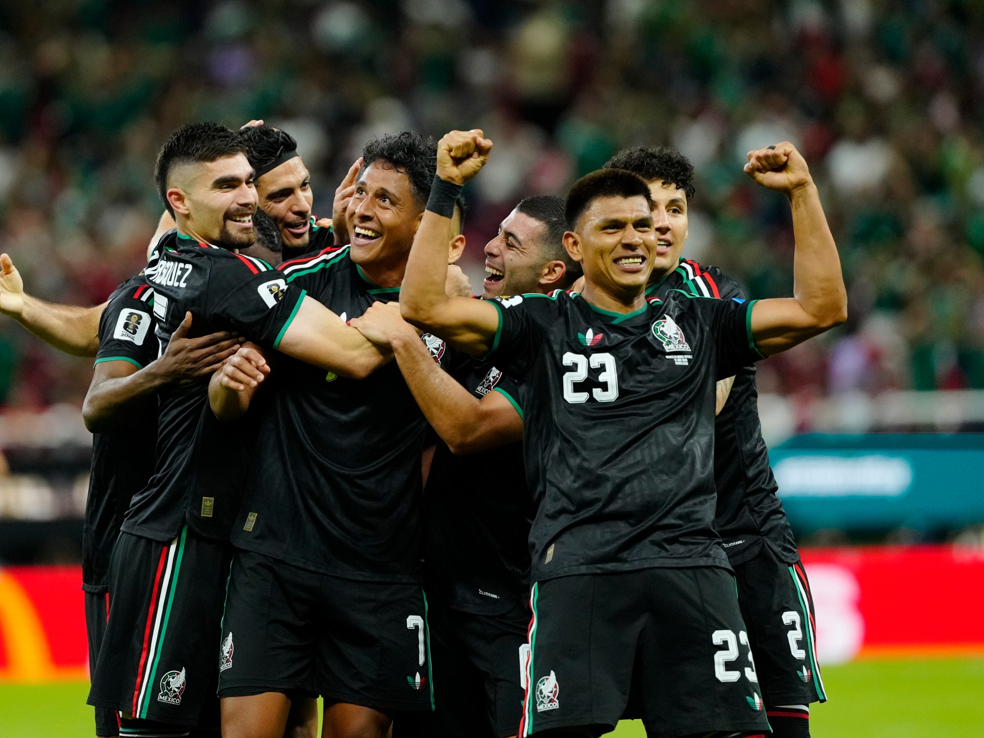 Which teams have qualified for the World Cup 2026 knockouts, round of 32?
