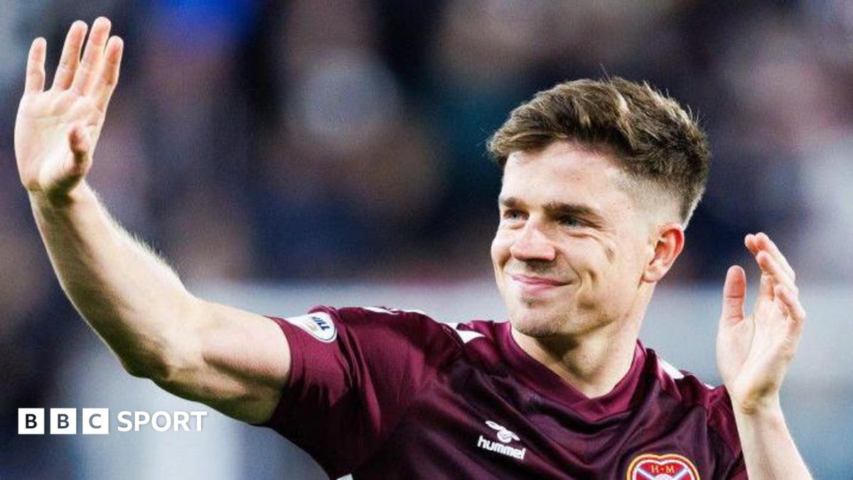 Devlin joins Rangers after Hearts departure