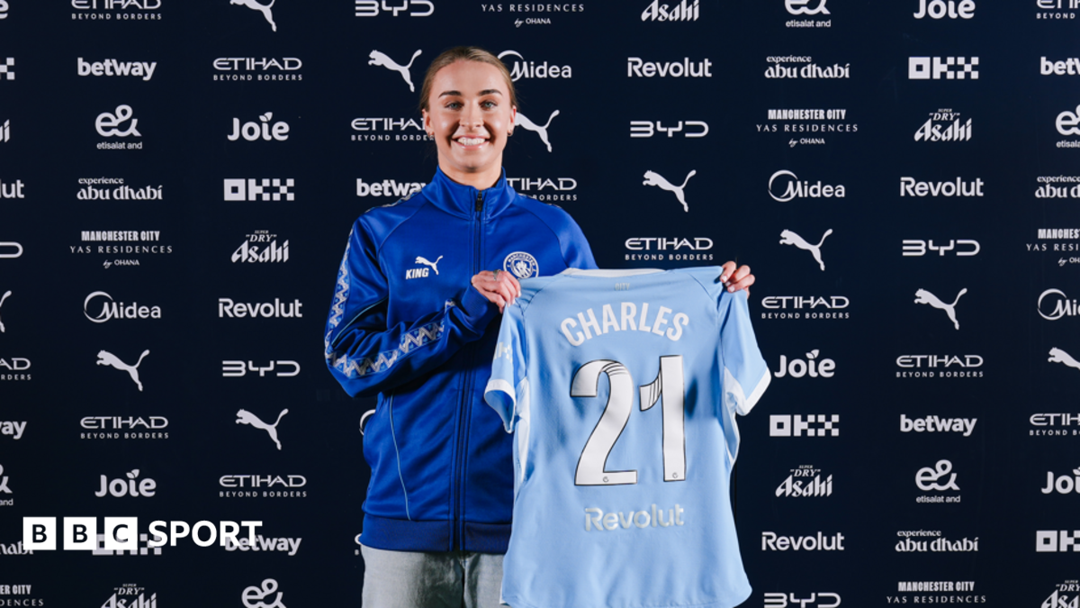 England defender Charles joins Man City from Chelsea