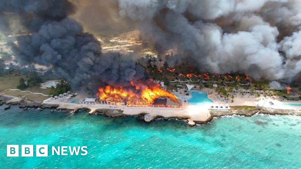 Tourist dies in Dominican Republic luxury resort fire