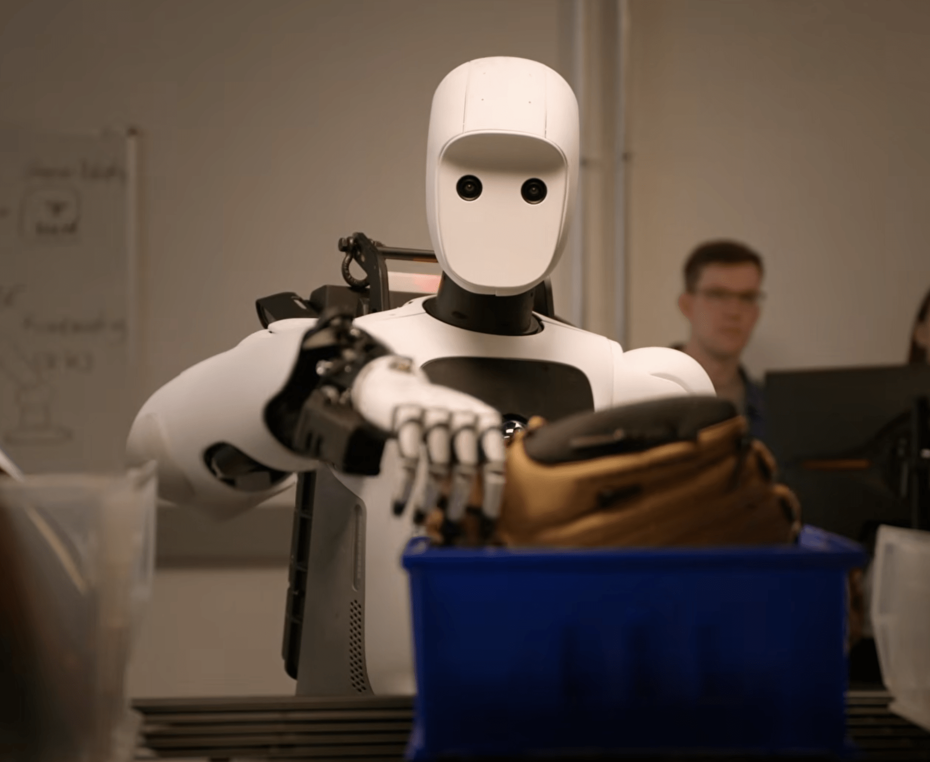 Google DeepMind’s new AI model can control a robot’s entire body