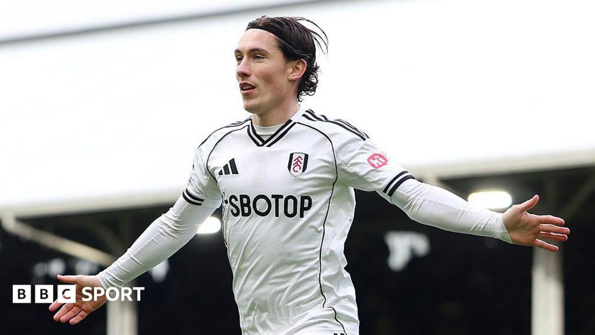 Leeds agree contract with Fulham forward Wilson
