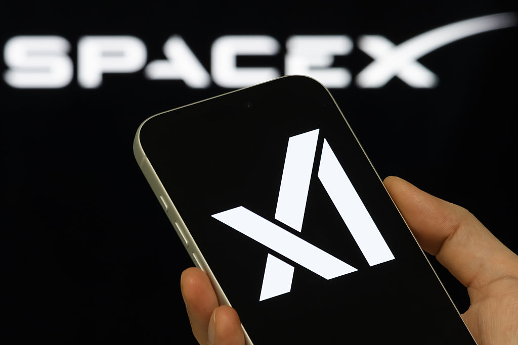 SpaceXAI releases Grok 4.5, which Elon describes as an ‘Opus-class model’
