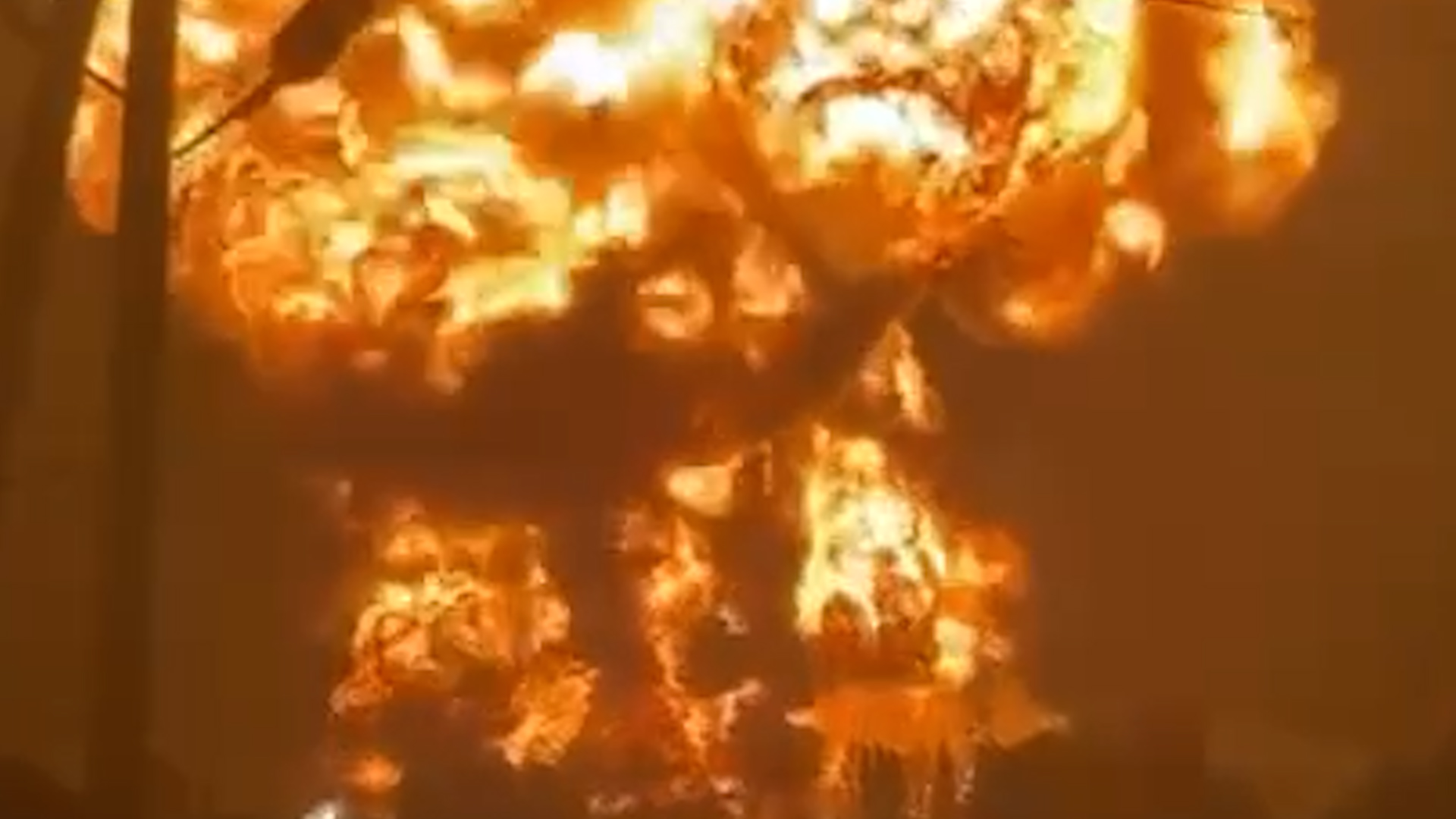 Explosions and large fires following Ukrainian attacks on Russia