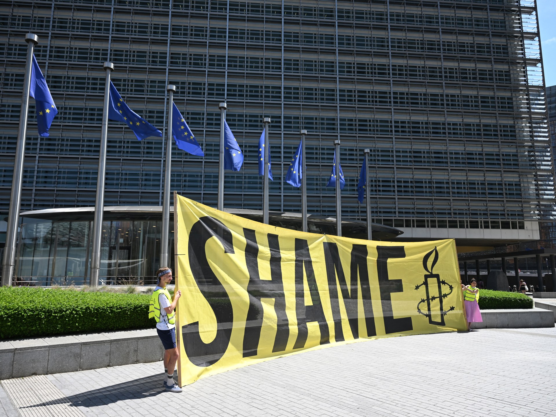 EU hosts Taliban officials for the first time in talks on deportations