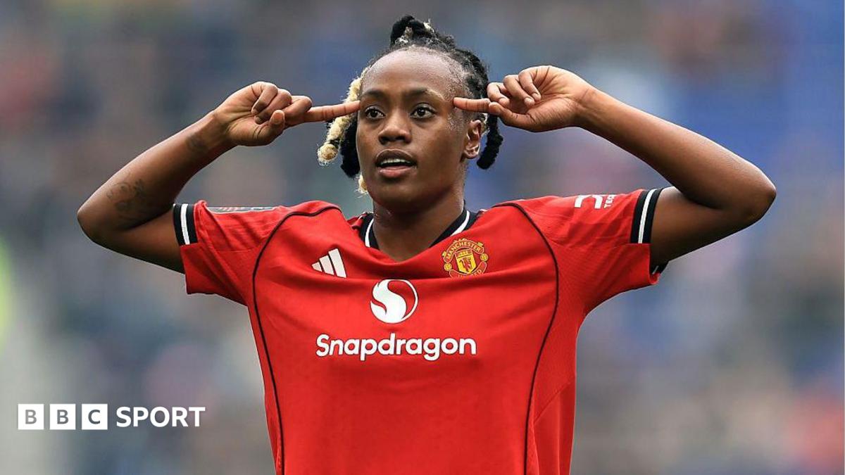 Chelsea agree fee for Man Utd striker Malard