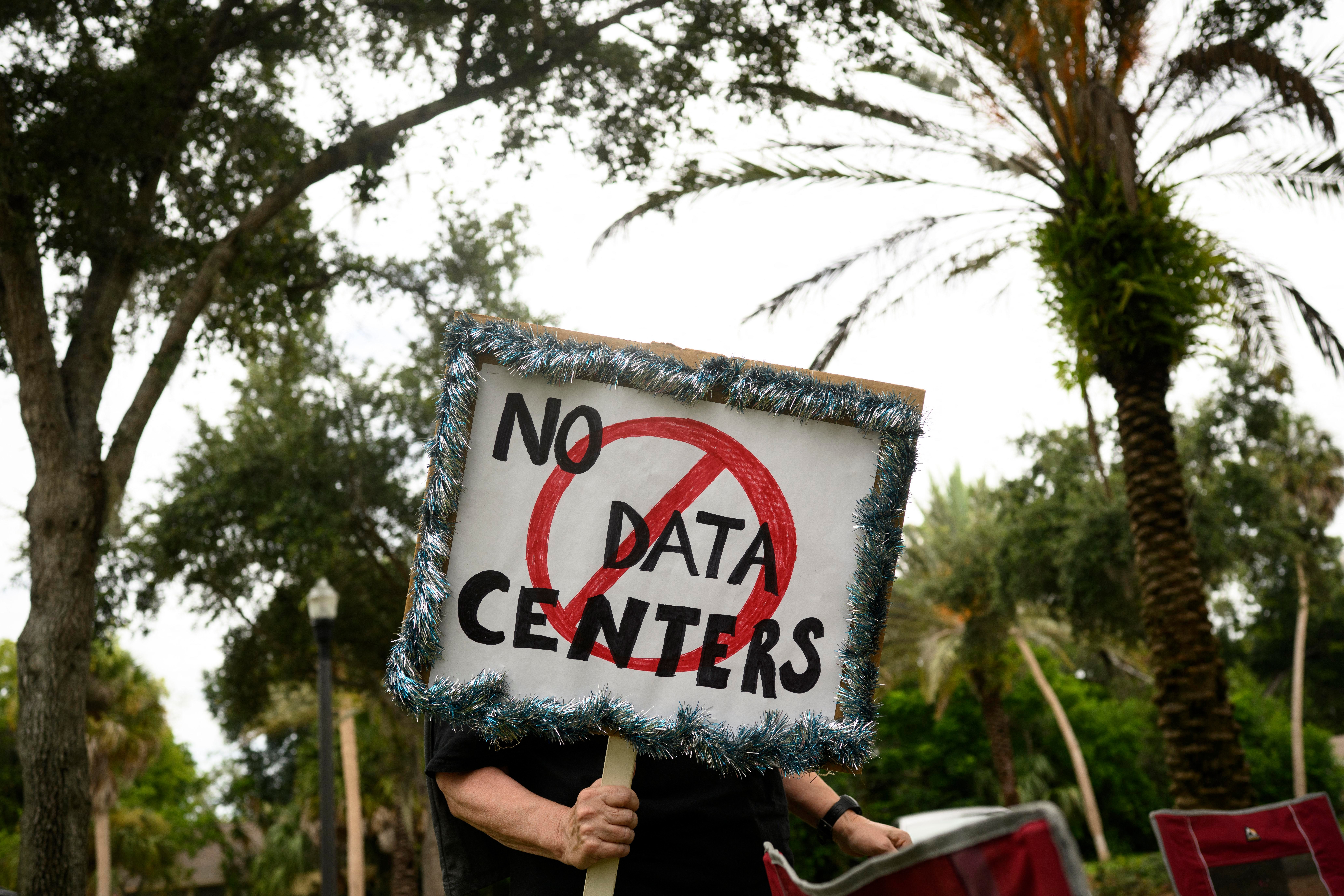 The right-wing boomers protesting data centers have a lot in common with the left
