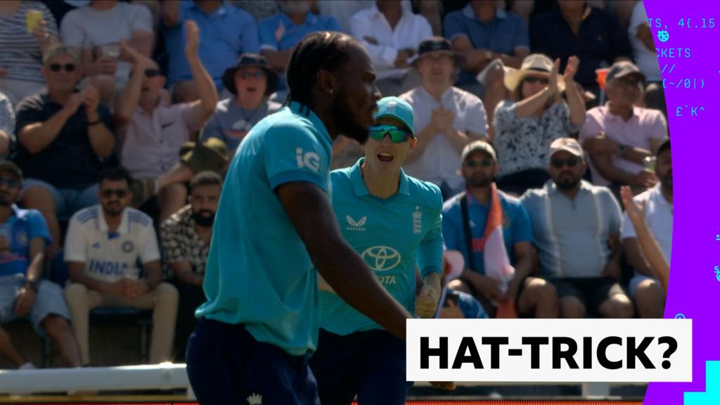 'Excellent' Archer takes quick wickets to give England control