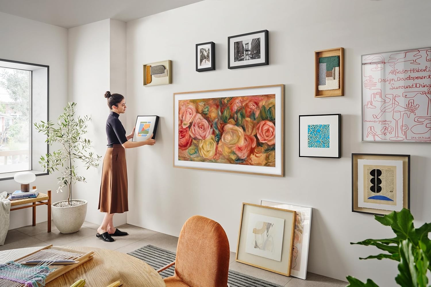 Samsung’s 55-inch Frame art TV is $200 cheaper than usual