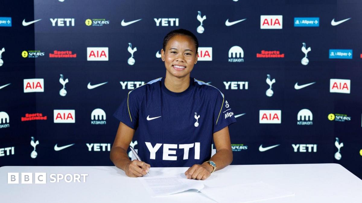 Tottenham sign France defender Sombath from Lyon