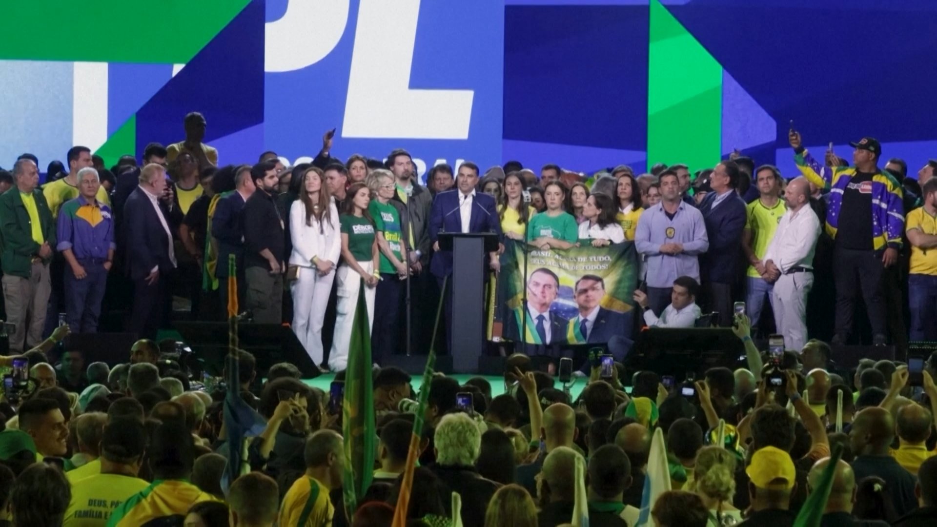 Flavio Bolsonaro launches Brazil presidential bid with Milei support