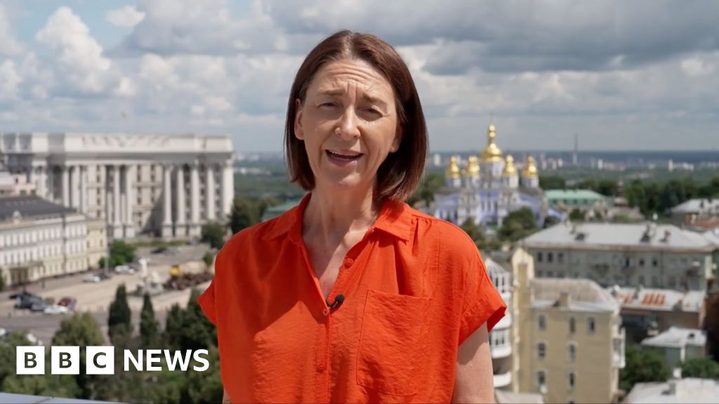 Crimea residents describe 'catastrophic' situation after Ukrainian strikes