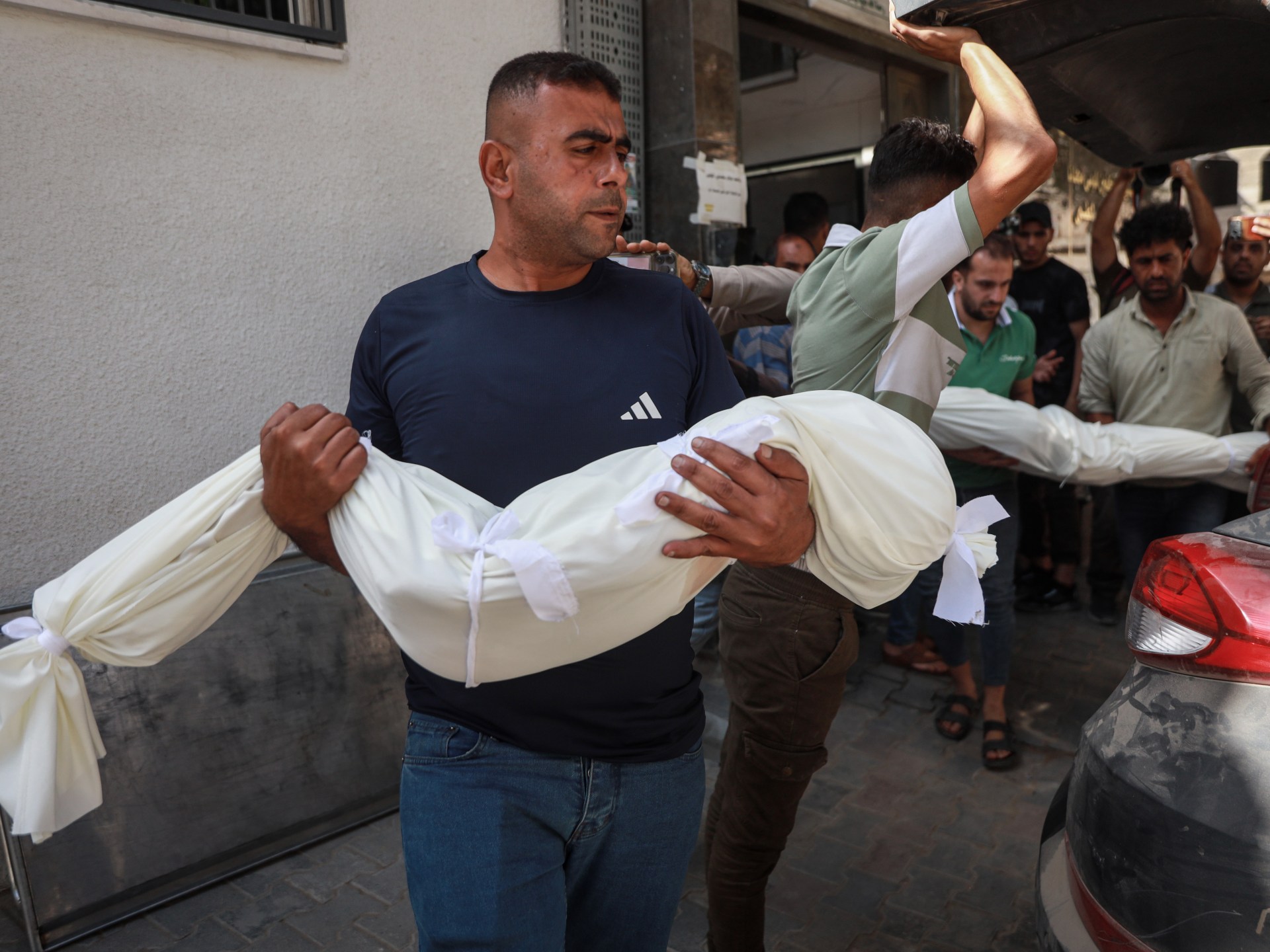 Photos: Israeli attacks kill nine people, including two children, in Gaza