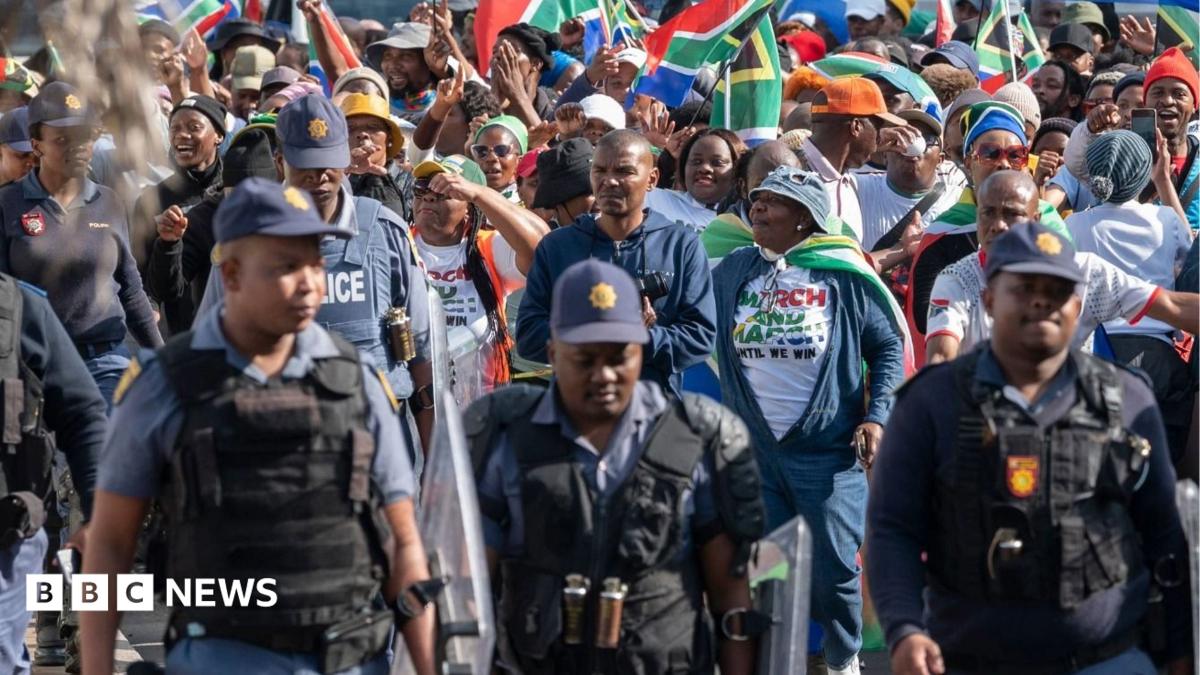 Special police team to investigate killing of an anti-migrant leader in South Africa