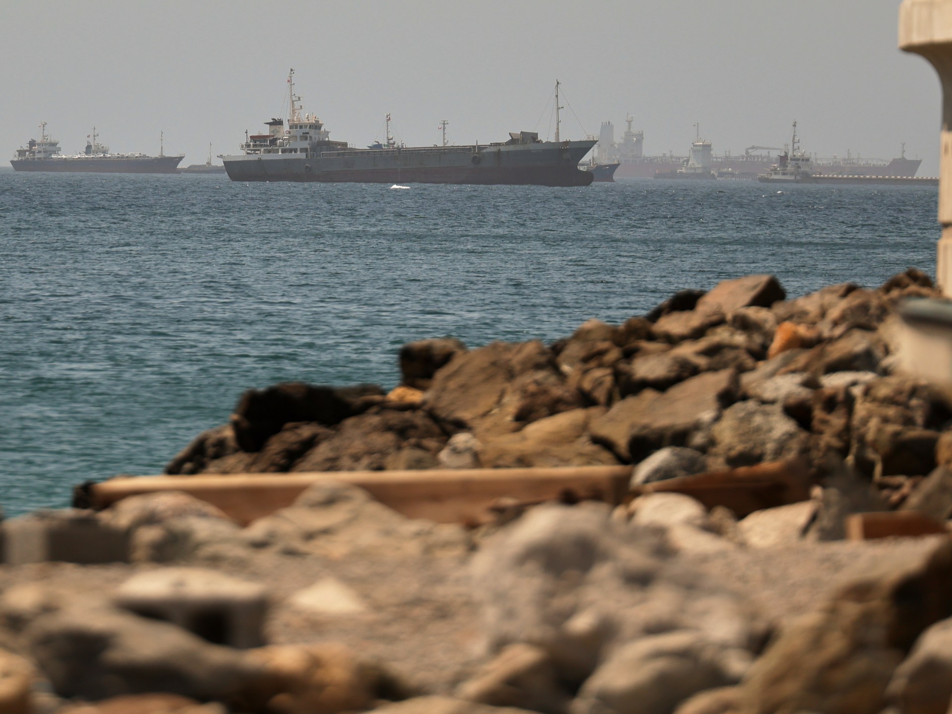 Oil prices rise as Lebanon fighting erupts and Hormuz traffic still slow