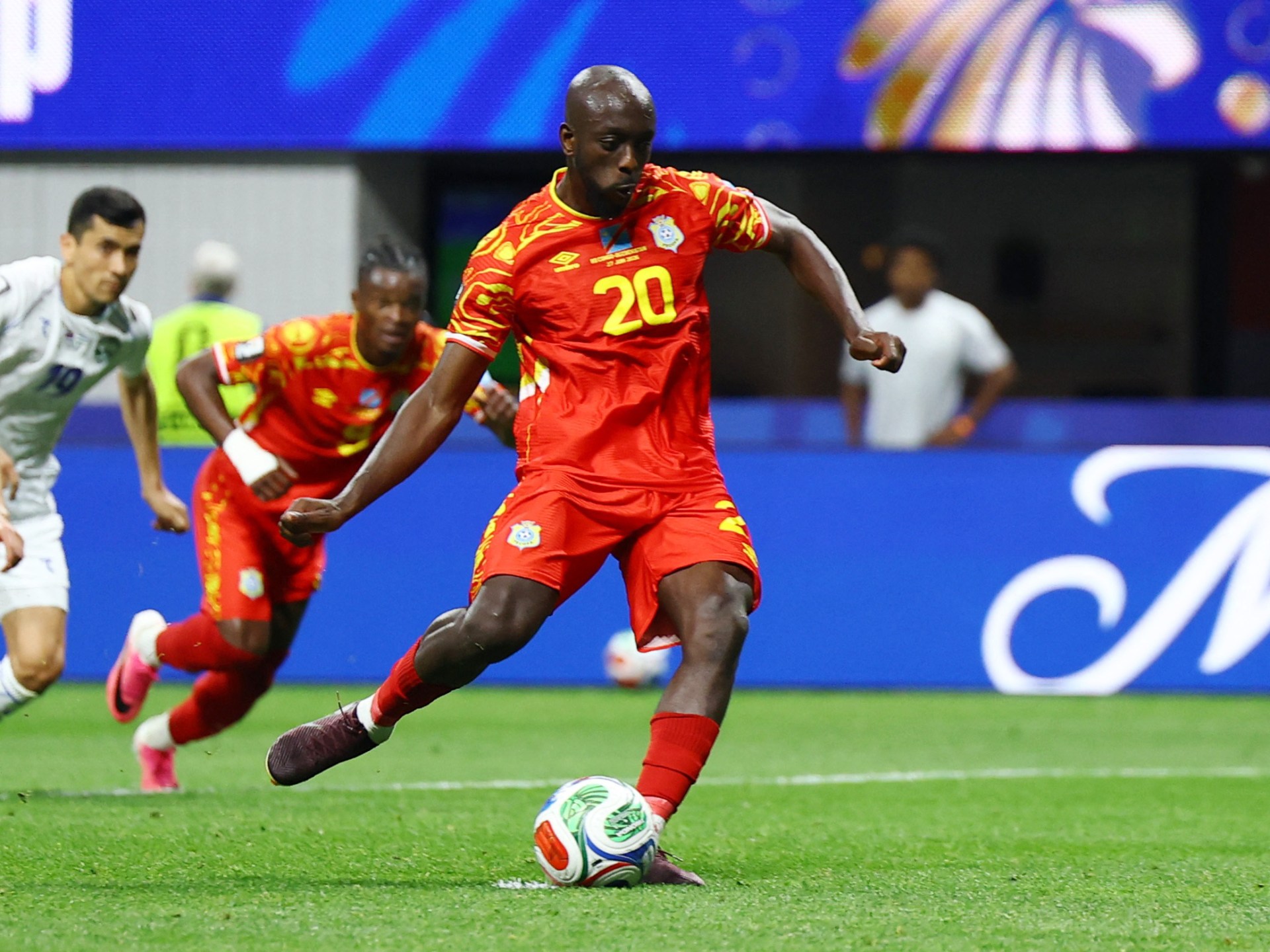 Watch World Cup Day 17: Messi breaks record as Algeria and DR Congo advance