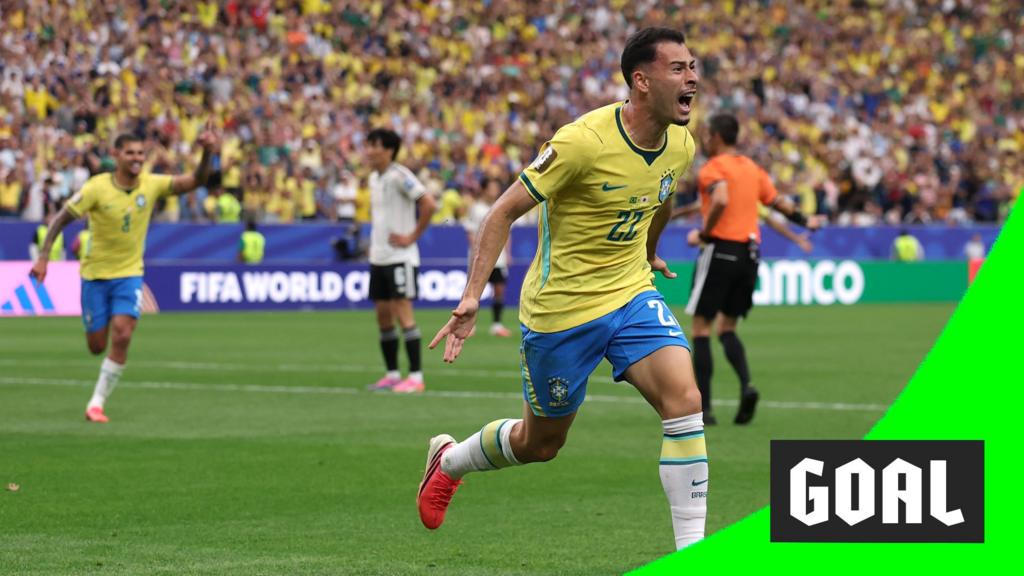 Martinelli scores late winner to send Brazil through