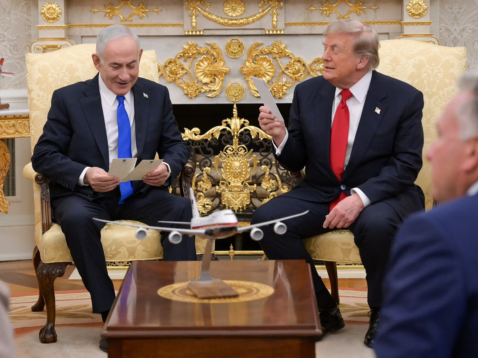 Iran attacks US bases in Middle East as Trump meets Netanyahu